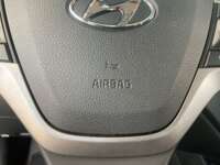 Hyundai Accent 2020 4p GL L4/1.6 Aut  2020 Hyundai Accent Venta Interiores 13