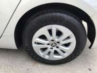 Toyota Prius 2017 5p Base Hibrido L4/1.8 Aut 2017 Toyota Prius Venta Llantas 7