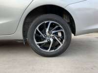 Toyota Yaris 2021 4p Sedán Core L4/1.5 CVT  2021 Toyota Yaris Venta Llantas 4