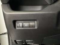 Toyota RAV4 2021 5p LE L4/2.5 ECT-i 2021 Toyota RAV4 Venta Interiores 5