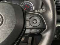Toyota RAV4 2021 5p LE L4/2.5 ECT-i 2021 Toyota RAV4 Venta Interiores 7