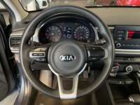 Kia Rio 2021 4p L L4/1.6 Aut  2021 Kia Rio Venta Interiores 1