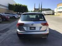 Volkswagen Tiguan 2020 5p Trendline Plus L4/1.4/T DSG   2020 Volkswagen Tiguan Venta Exteriores 6