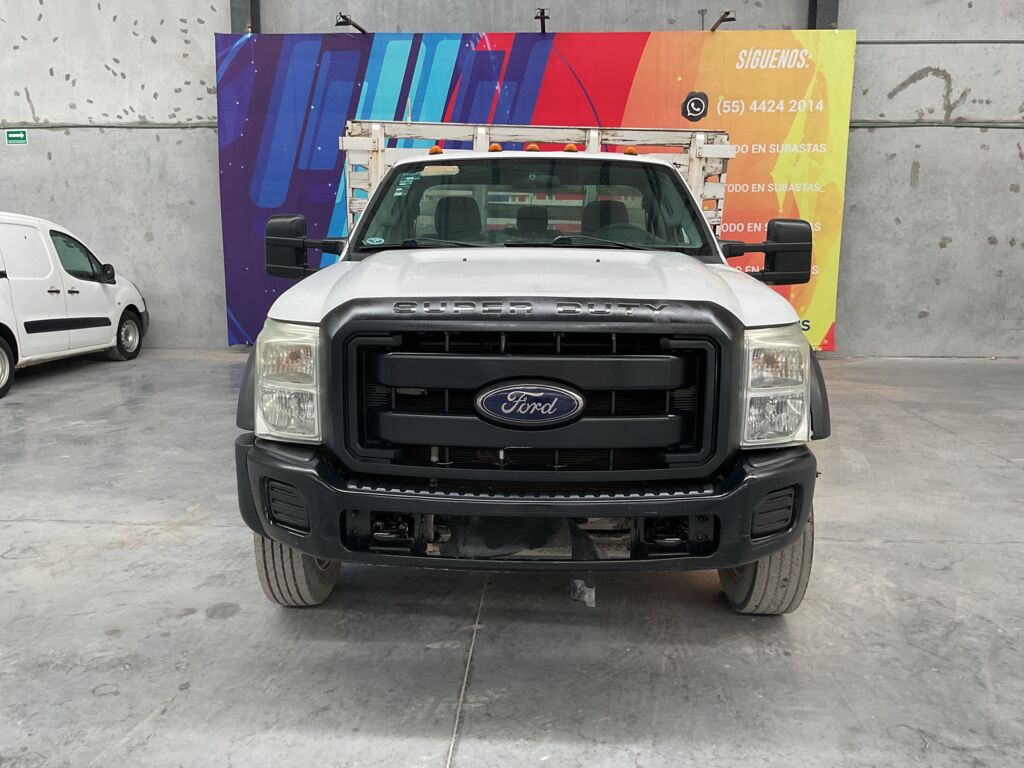 Ford F-550 2011 2p KTP V8/6.7/T Diesel Aut 2015 Ford F-550 Venta Exteriores 2