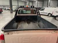 Nissan NP300 Frontier 2018 2p L4/2.5 Man A/A Paq. Seg. 2018 Nissan NP300 Frontier Venta Cajuela 1