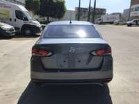 Nissan Versa 2020 4p Advance L4/1.6 Aut 2020 Nissan Versa Venta Exteriores 6