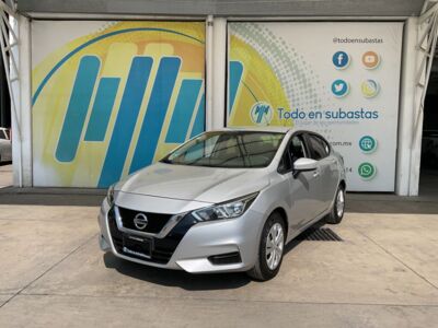 Nissan Versa 2020 4p Sense L4/1.6 CVT Línea Nueva