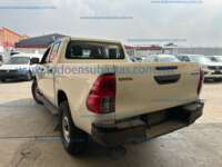Toyota Hilux 2019 4p Doble Cabina Base L4/2.7 Man  IMG_9204
