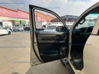 Toyota Hilux 2019 4p Doble Cabina Base L4/2.7 Man  IMG_9206