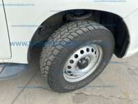 Toyota Hilux 2019 4p Doble Cabina Base L4/2.7 Man  IMG_9239