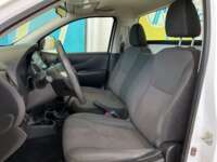 Nissan NP300 Pick Up 2020 2p L4/2.4 Man A/C 2020 Nissan NP300 Pick Up Venta Interiores 14