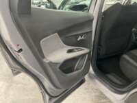 Peugeot 3008 2020 5p Active L4/1.6/T Aut 2020 Peugeot 3008 Venta Interiores 19
