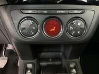 Peugeot 301 2023 4p Allure HDI L4/1.6 Man 2023 Peugeot 301 Venta Interiores 8