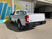 Nissan NP300 Pick Up 2021 2p L4/2.5 Man A/A 2021 Nissan NP300 Pick Up Venta Exteriores 7