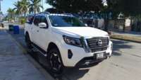 Nissan NP300 Frontier 2023 4p Platinum LE L4/2.5 Aut 2023 Nissan NP300 Frontier Ingreso Exteriores 2