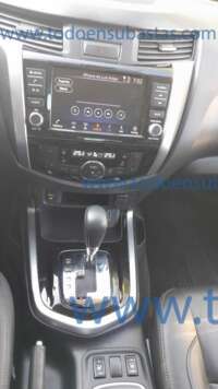 Nissan NP300 Frontier 2023 4p Platinum LE L4/2.5 Aut 2023 Nissan NP300 Frontier Ingreso Interiores 1