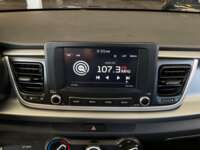 Kia Rio 2020 4p LX L4/1.6 Man  2020 Kia Rio Venta Interiores 8
