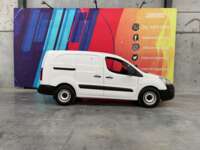 Peugeot Partner 2019 5p L4/1.6/T Diesel Man       2019 Peugeot Partner Venta Exteriores 4
