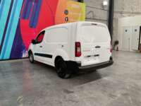 Peugeot Partner 2019 5p L4/1.6/T Diesel Man       2019 Peugeot Partner Venta Exteriores 7