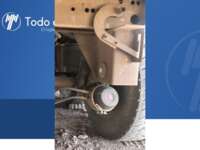 Utility Caja Refrigerada 2009 de 40 pulgadas X 102 pulgadas 2009 Utility  Venta Llantas 4
