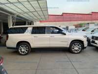 Chevrolet Suburban 2021 5p High Country V8/6.2 Aut IMG_8930