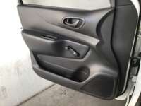 Nissan NP300 Pick Up 2021 2p L4/2.5 Man A/A 2021 Nissan NP300 Pick Up Venta Interiores 14