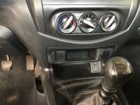 Nissan NP300 Pick Up 2021 2p L4/2.5 Man A/A 2021 Nissan NP300 Pick Up Venta Interiores 4