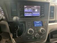 Toyota Sienna 2019 5p LE V6/3.5 Aut 2019 Toyota Sienna Venta Interiores 7