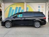 Toyota Sienna 2020 5p XLE V6/3.5 Aut Q/C Piel 2020 Toyota Sienna Venta Exteriores 8