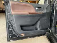Toyota Sienna 2020 5p XLE V6/3.5 Aut Q/C Piel 2020 Toyota Sienna Venta Interiores 20