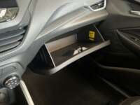 Chevrolet Onix 2022 4p Premier L3/1.2/T Aut  2022 Chevrolet Onix Venta Interiores 17