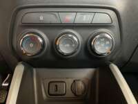 Chevrolet Onix 2022 4p Premier L3/1.2/T Aut  2022 Chevrolet Onix Venta Interiores 10