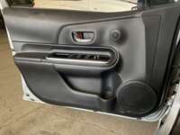 Toyota Prius 2021 5p Prius C L4/1.5 Aut 2021 Toyota Prius Venta Interiores 19