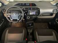 Toyota Prius 2021 5p Prius C L4/1.5 Aut 2021 Toyota Prius Venta Interiores 4