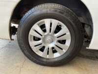 Nissan Urvan Pasajeros 2017 4p Amplia L4/2.5 Man A/A 15/Pas 2017 Nissan Urvan Pasajeros Venta Llantas 7