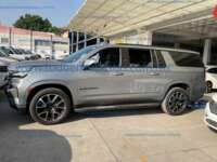 Chevrolet Suburban 2023 RST V8 4x4 T/A 10 R22 IMG_4999