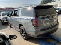 Chevrolet Suburban 2023 RST V8 4x4 T/A 10 R22 IMG_4998