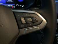 Volkswagen Taos 2024 5p Comfortline L4/1.4/T Tiptronic 2024 Volkswagen Taos Venta Interiores 6