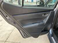 Toyota Corolla 2018 4p SE L4/1.8 CVT  2018 Toyota Corolla Venta Interiores 21