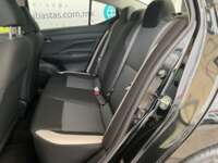 Nissan Versa 2020 4p Advance L4/1.6 CVT    2020 Nissan Versa Venta Interiores 19