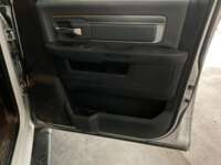 Dodge Ram 1500 2021 4p SLT Crew Cab V8/5.7 Aut 4x4 Trabajo 2021 Dodge Ram 1500 Venta Interiores 18
