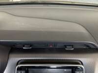 Nissan Kicks 2018  5p Advance L4/1.6 Aut 2018 Nissan Kicks Venta Interiores 6