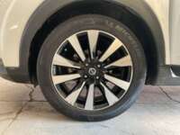 Nissan Kicks 2018  5p Advance L4/1.6 Aut 2018 Nissan Kicks Venta Llantas 1