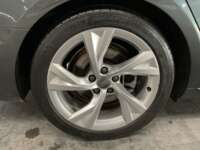 Audi A4 2021 4p 40 Select Mild Hybrid L4/2.0/T S-Tronic 2021 Audi A4 Venta Llantas 7