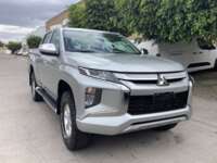 Mitsubishi L200 2022 4p GLX Doble Cabina L4/2.5/T Diesel Man 4X4 2022 Mitsubishi L200 Venta Exteriores 3