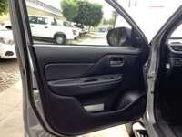 Mitsubishi L200 2022 4p GLX Doble Cabina L4/2.5/T Diesel Man 4X4 2022 Mitsubishi L200 Venta Interiores 14