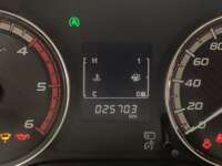 Mitsubishi L200 2022 4p GLX Doble Cabina L4/2.5/T Diesel Man 4X4 2022 Mitsubishi L200 Venta Interiores 5