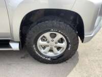 Mitsubishi L200 2022 4p GLX Doble Cabina L4/2.5/T Diesel Man 4X4 2022 Mitsubishi L200 Venta Llantas 1