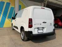 Peugeot Partner 2021 5p L4/1.6/T Diesel Man 2021 Peugeot Partner Venta Exteriores 7