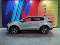 Kia Sportage 2021 5p LX L4/2.0 Aut    2021 Kia Sportage Venta Exteriores 4